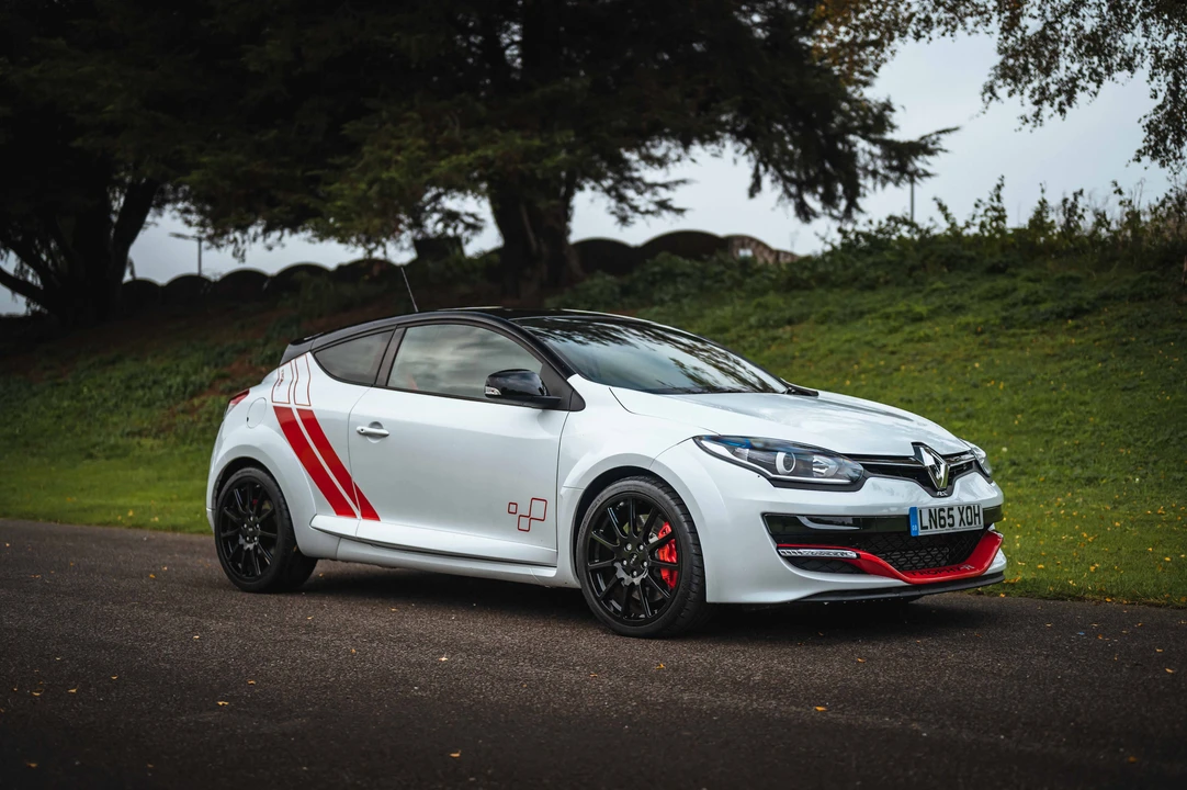 2015 Renault Megane RS III 4th Gen - Image 4 of 31
