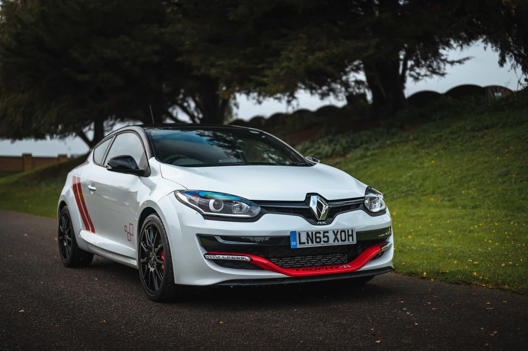 2015 Renault Megane RS III 4th Gen - Image 13 of 31