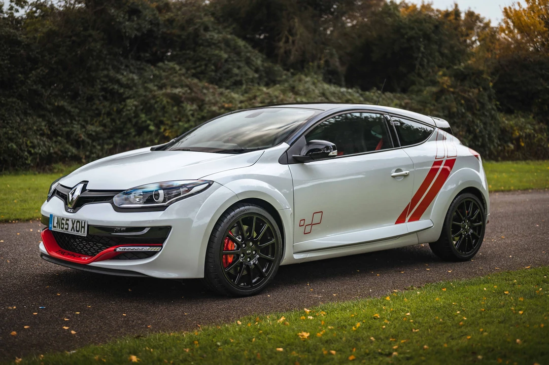 2015 Renault Megane RS III 4th Gen - Image 10 of 31