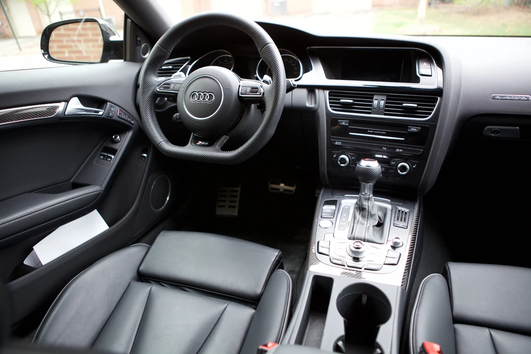 2015 Audi B8 RS5 - Image 7 of 8