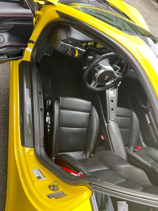 2015 Porsche 991 Turbo - Image 8 of 12