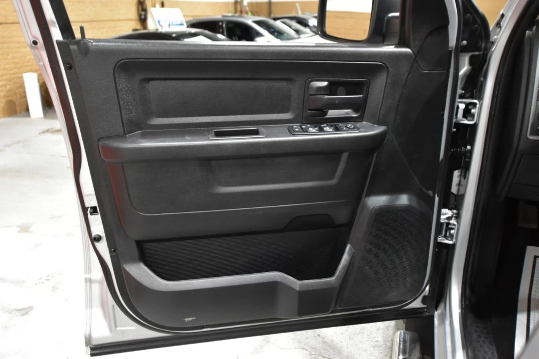2015 Ram 1500 1st Gen - Image 13 of 31