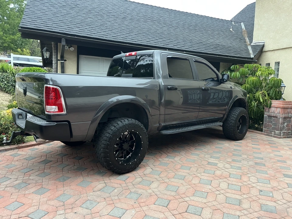 2015 Ram 1500 1st Gen - Image 2 of 17