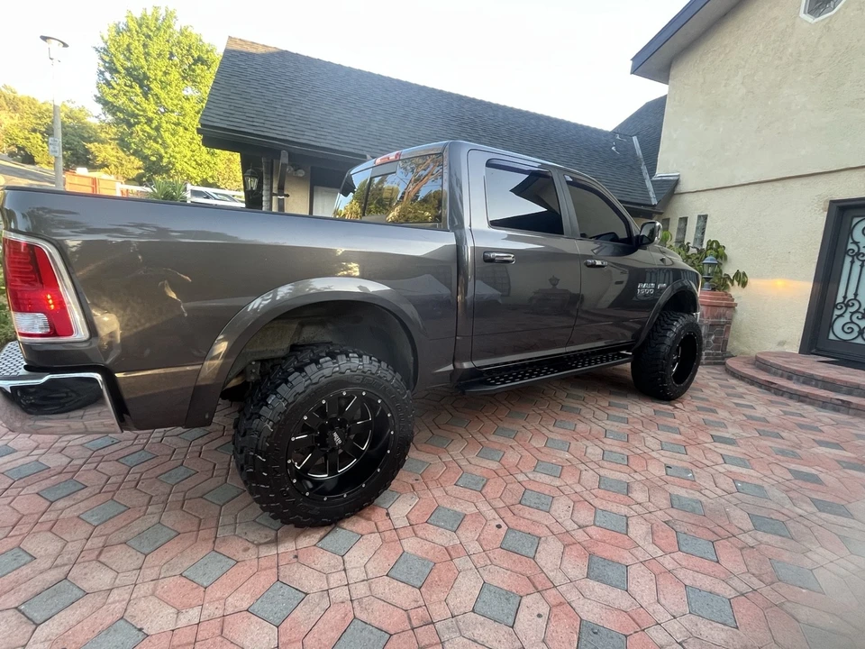 2015 Ram 1500 1st Gen - Image 4 of 17