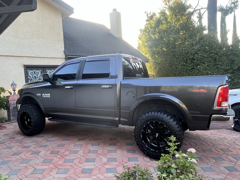 2015 Ram 1500 1st Gen - Image 2 of 17