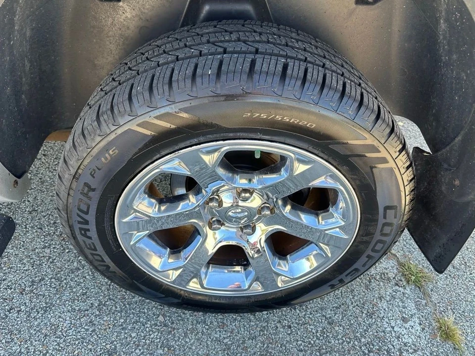 2015 Ram 1500 1st Gen - Image 8 of 12