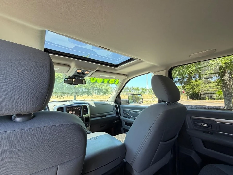 2015 Ram 1500 1st Gen - Image 25 of 31