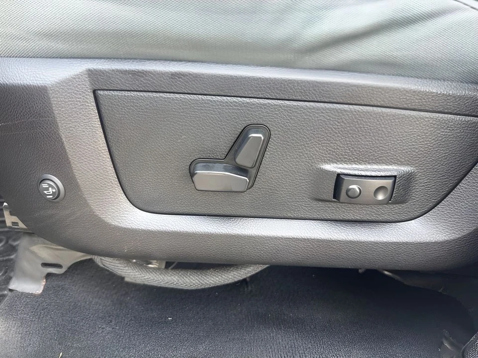 2015 Ram 1500 1st Gen - Image 10 of 31