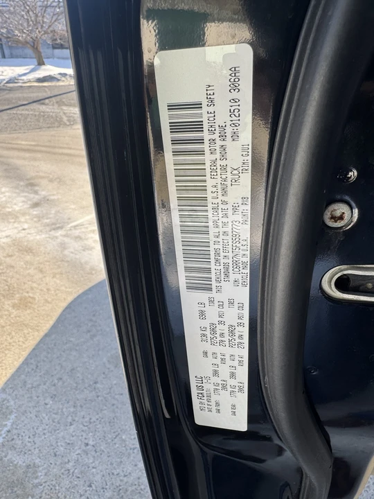 2015 Ram 1500 1st Gen - Image 21 of 31