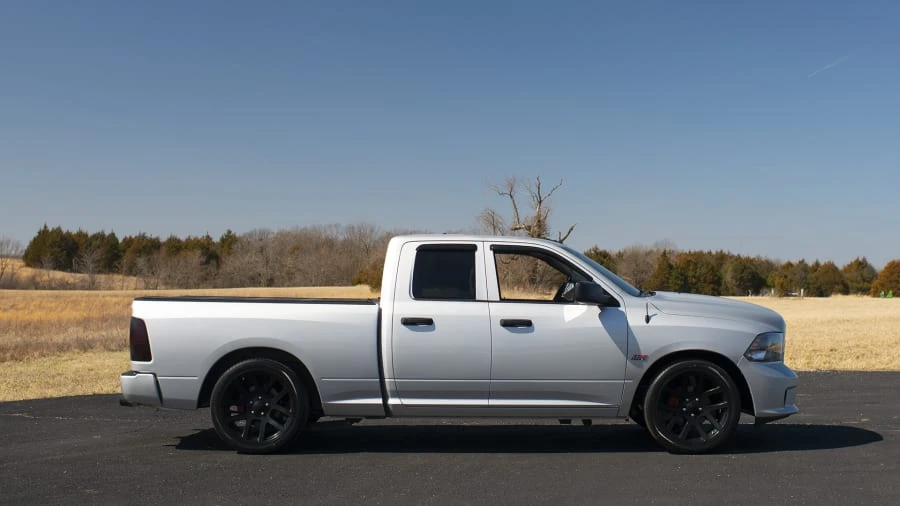 2015 Ram 1500 1st Gen - Image 2 of 13