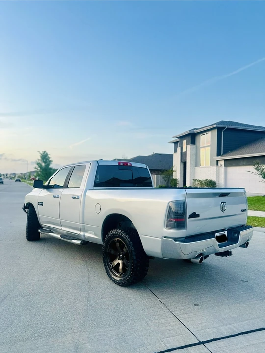 2015 Ram 1500 1st Gen - Image 4 of 9