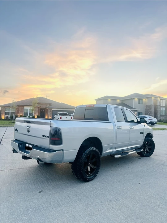 2015 Ram 1500 1st Gen - Image 3 of 9