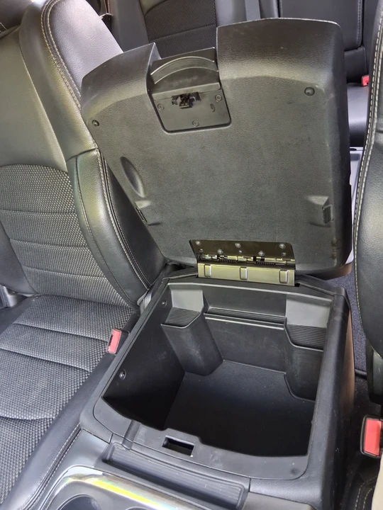 2015 Ram 1500 1st Gen - Image 15 of 31