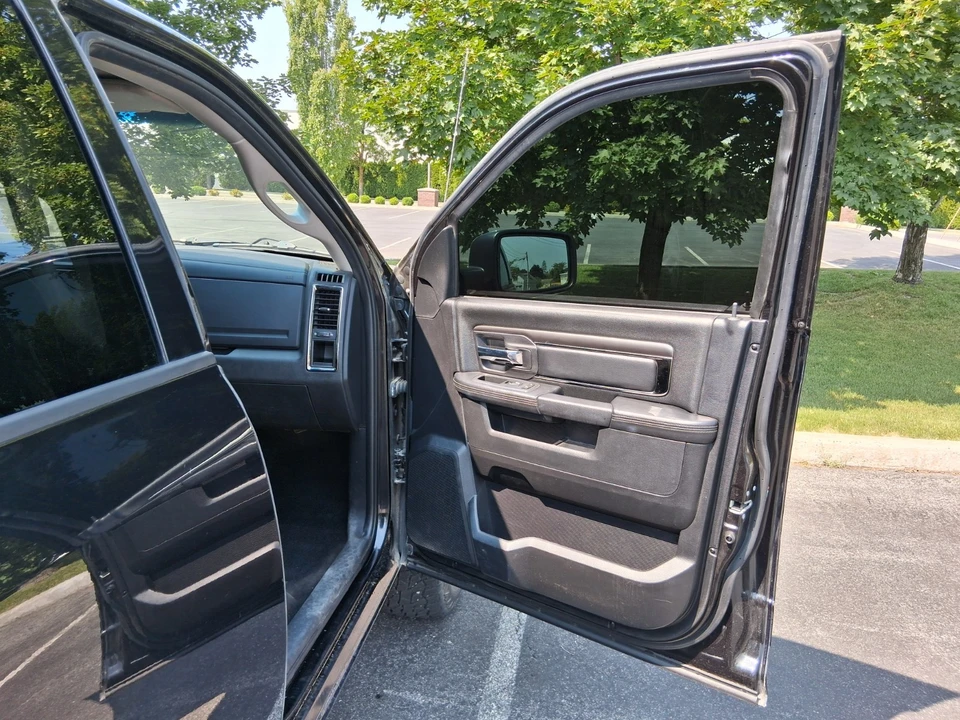 2015 Ram 1500 1st Gen - Image 24 of 31