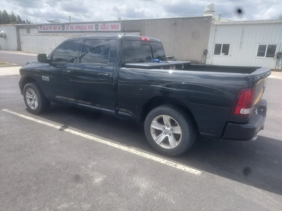 2015 Ram 1500 1st Gen - Image 4 of 4