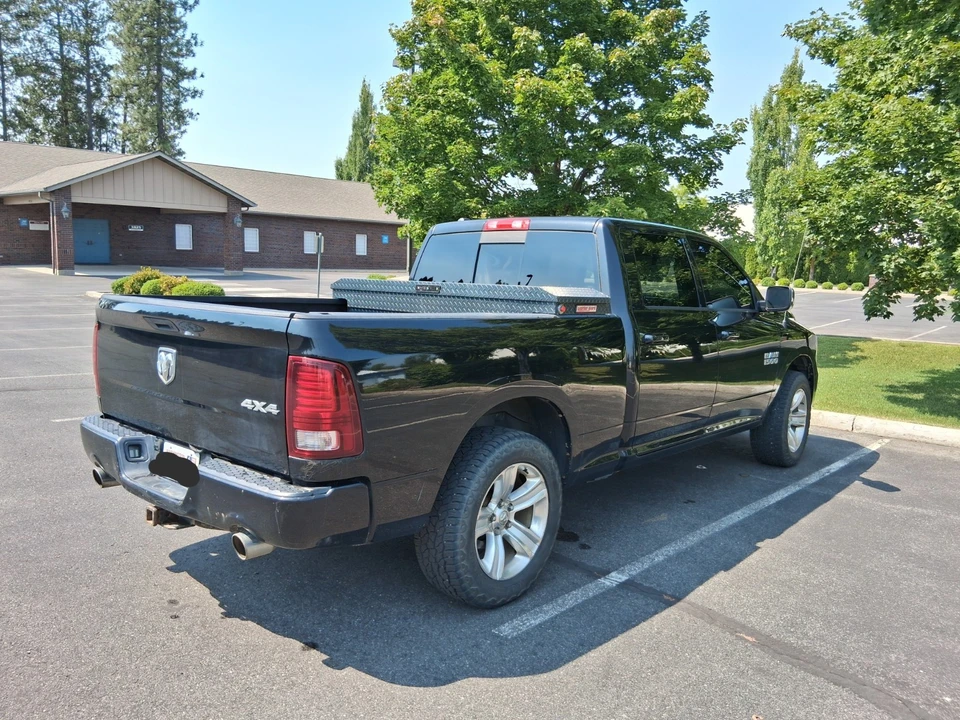 2015 Ram 1500 1st Gen - Image 5 of 31