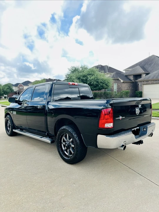 2015 Ram 1500 1st Gen - Image 6 of 9