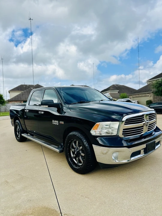 2015 Ram 1500 1st Gen - Image 3 of 9