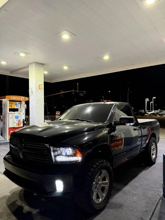 2015 Ram 1500 1st Gen - Image 5 of 7
