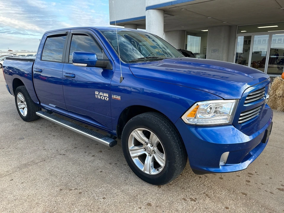 2015 Ram 1500 1st Gen - Image 4 of 12
