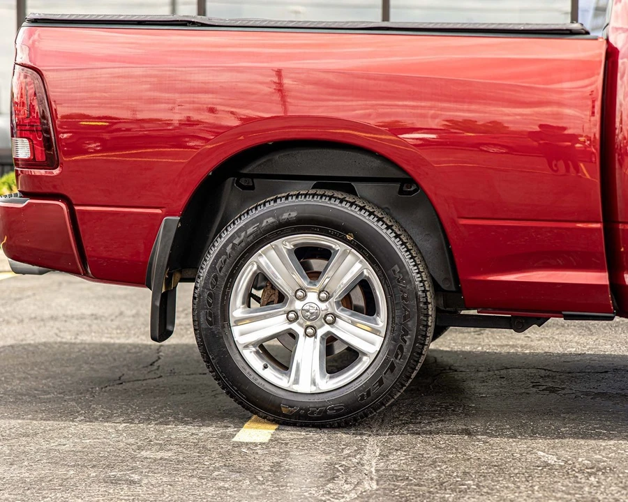 2015 Ram 1500 1st Gen - Image 11 of 31