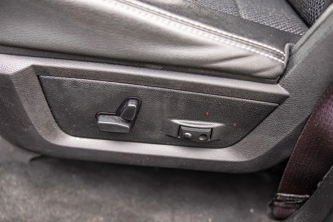 2015 Ram 1500 1st Gen - Image 21 of 31