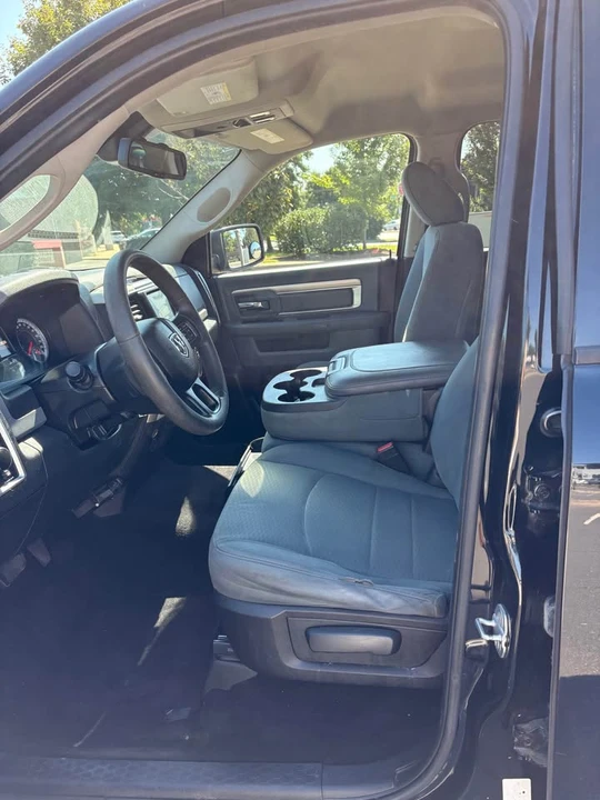 2015 Dodge Ram 4th Gen - Image 5 of 13