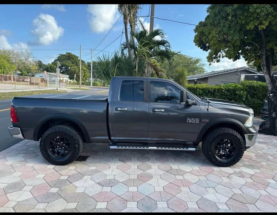 2015 Dodge Ram 4th Gen - Image 4 of 10