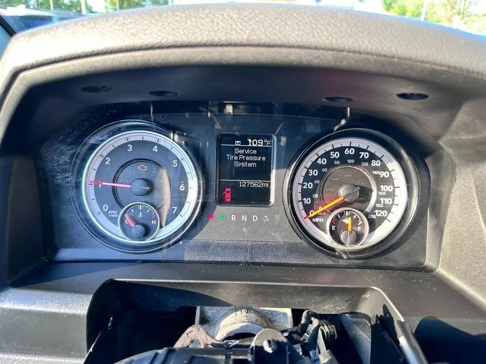 2015 Dodge Ram 4th Gen - Image 9 of 17