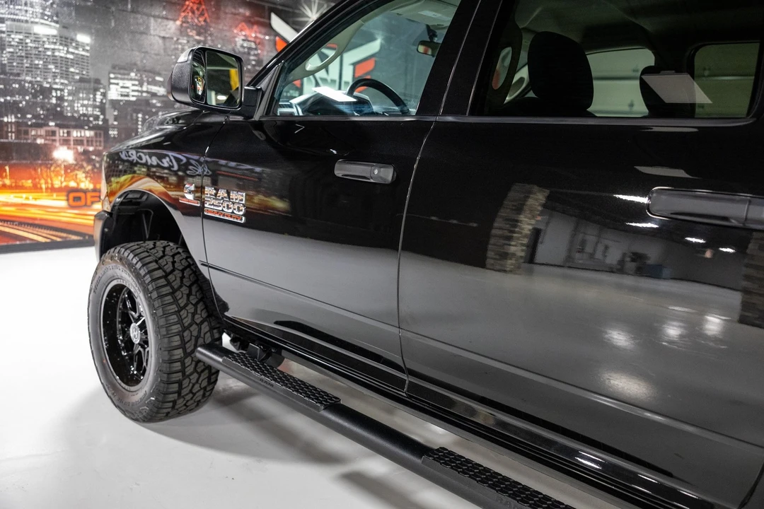2015 Ram Heavy Duty - Image 24 of 31