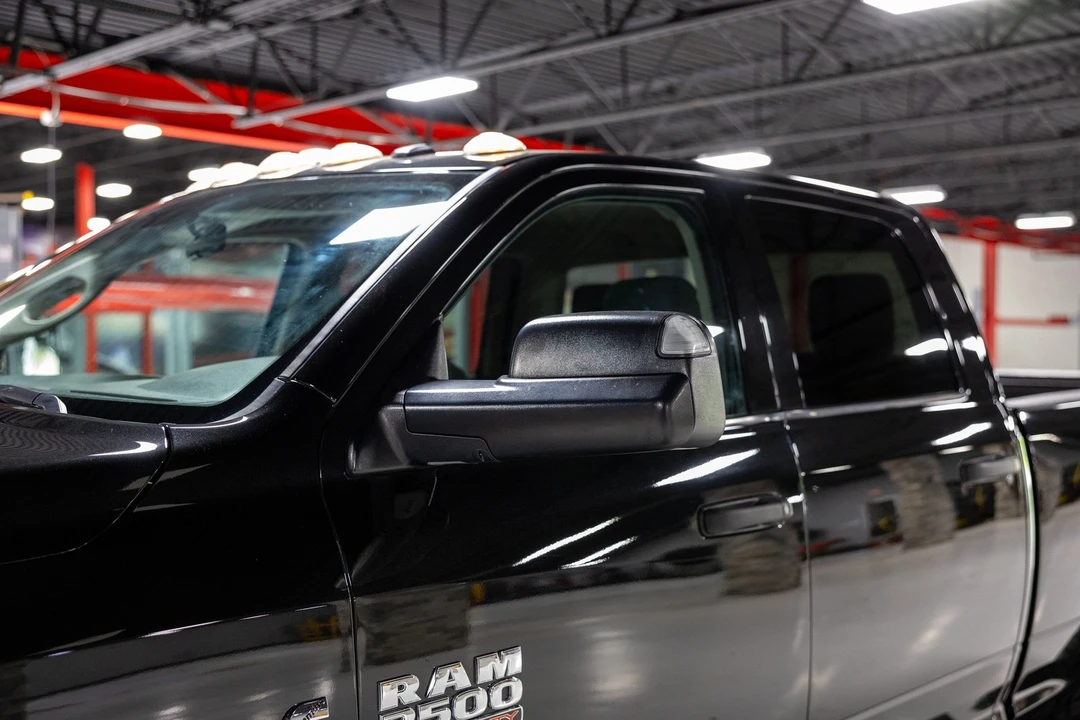 2015 Ram Heavy Duty - Image 28 of 31