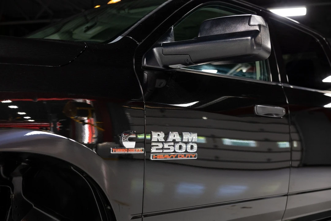 2015 Ram Heavy Duty - Image 5 of 31