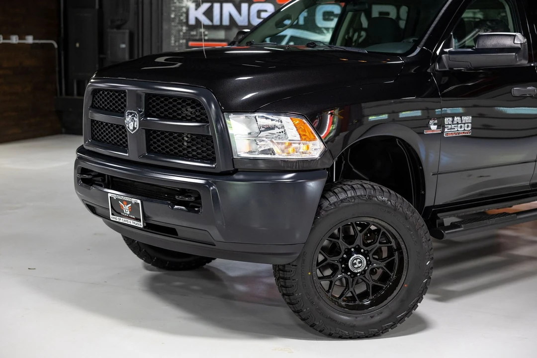 2015 Ram Heavy Duty - Image 3 of 31