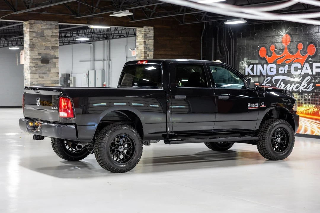 2015 Ram Heavy Duty - Image 17 of 31