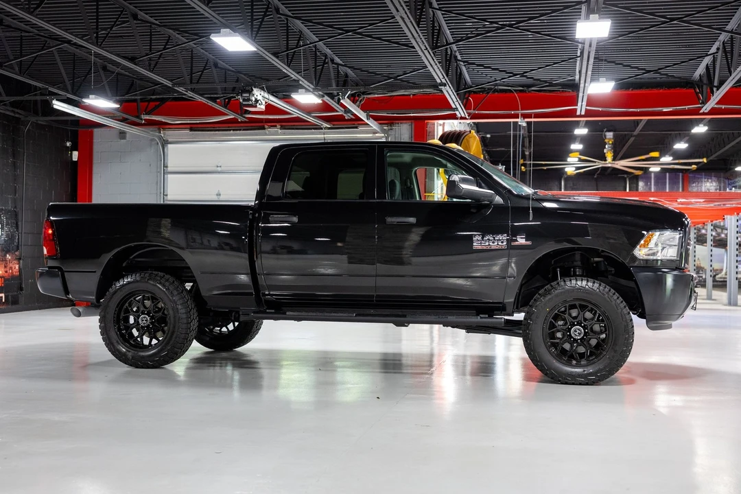 2015 Ram Heavy Duty - Image 6 of 31