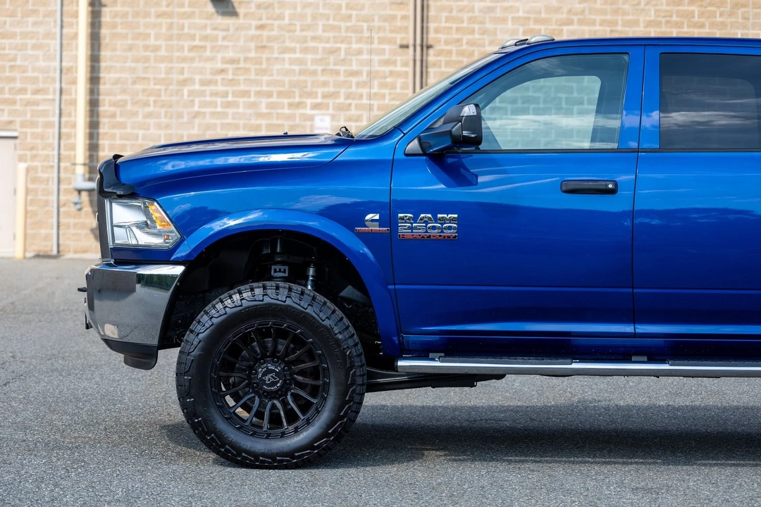 2015 Ram Heavy Duty - Image 18 of 31