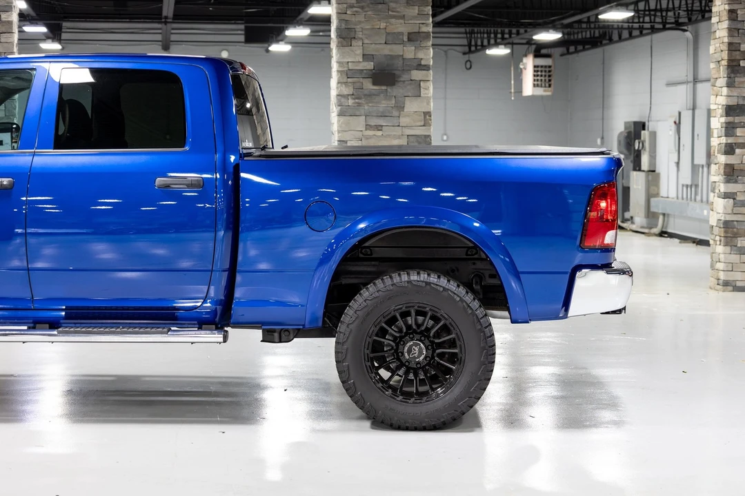 2015 Ram Heavy Duty - Image 10 of 31