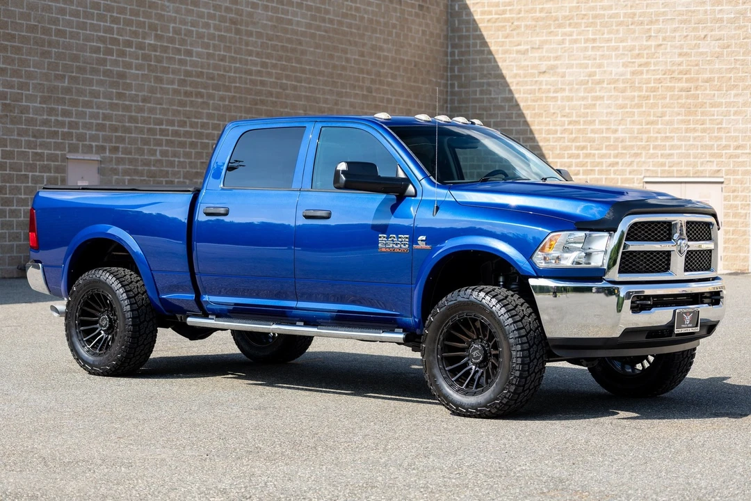 2015 Ram Heavy Duty - Image 7 of 31