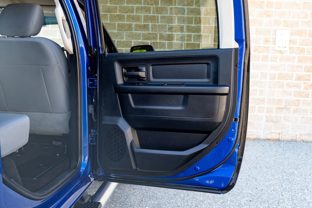 2015 Ram Heavy Duty - Image 30 of 31