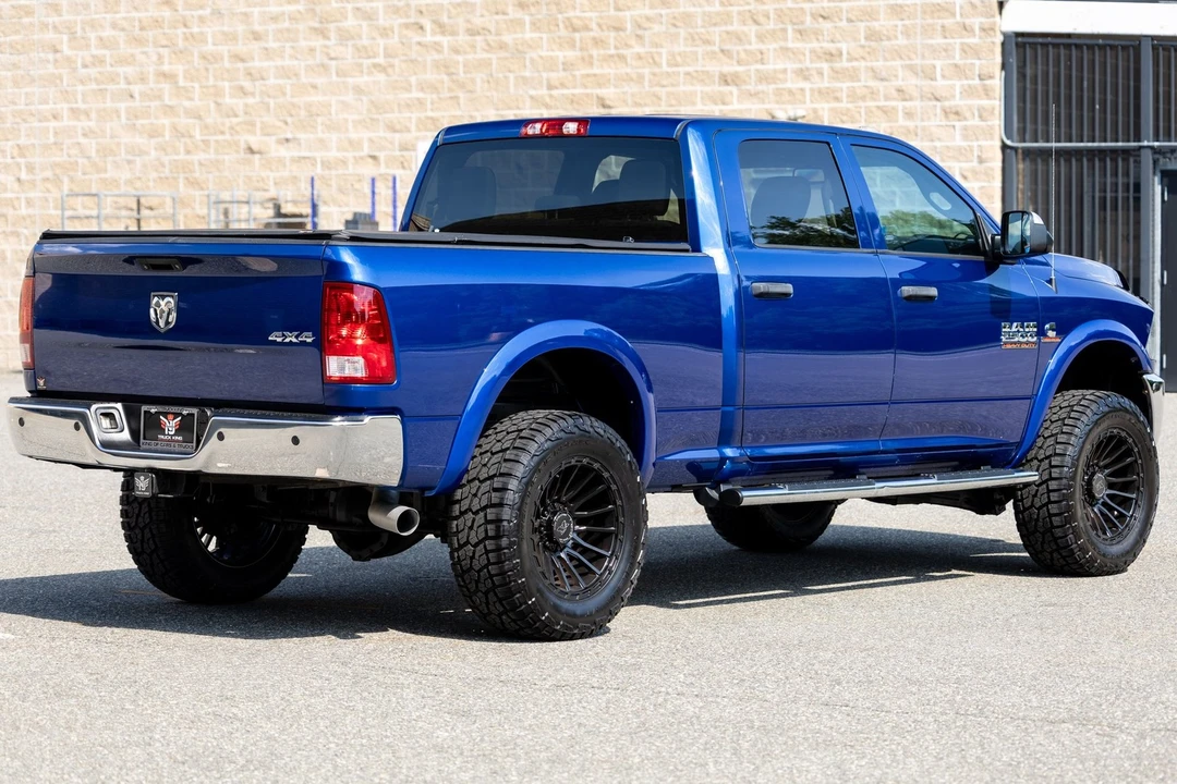 2015 Ram Heavy Duty - Image 11 of 31