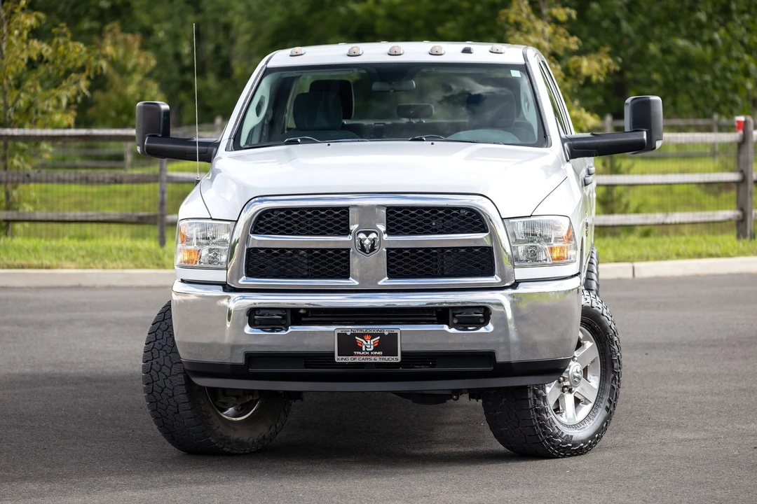 2015 Ram Heavy Duty - Image 2 of 31