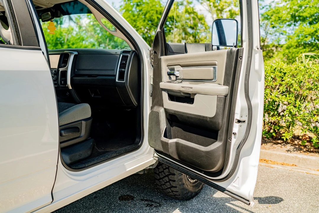 2015 Ram 2500 - Image 27 of 27