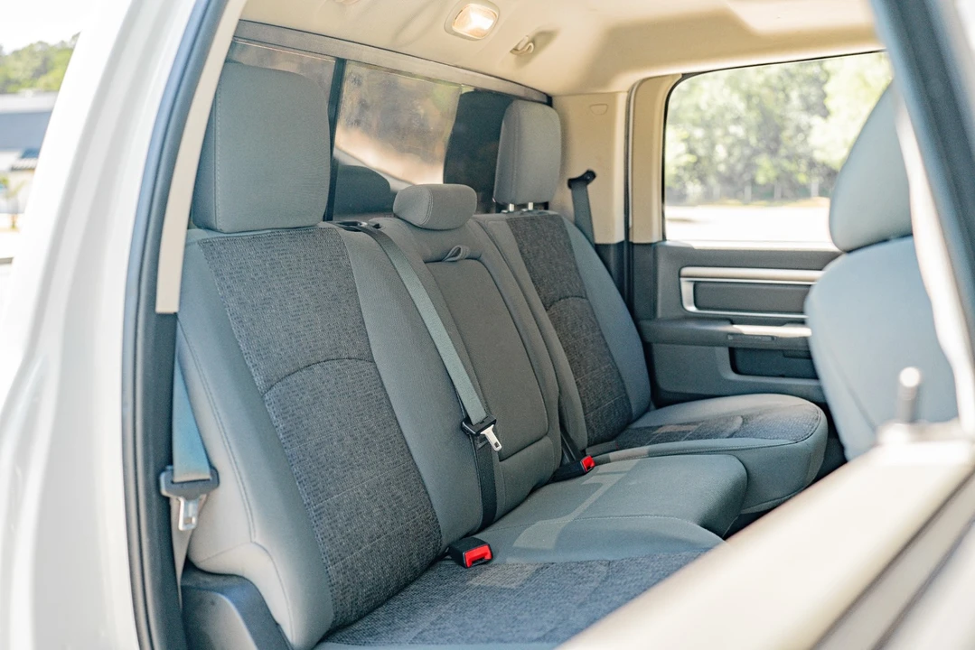 2015 Ram 2500 - Image 23 of 27