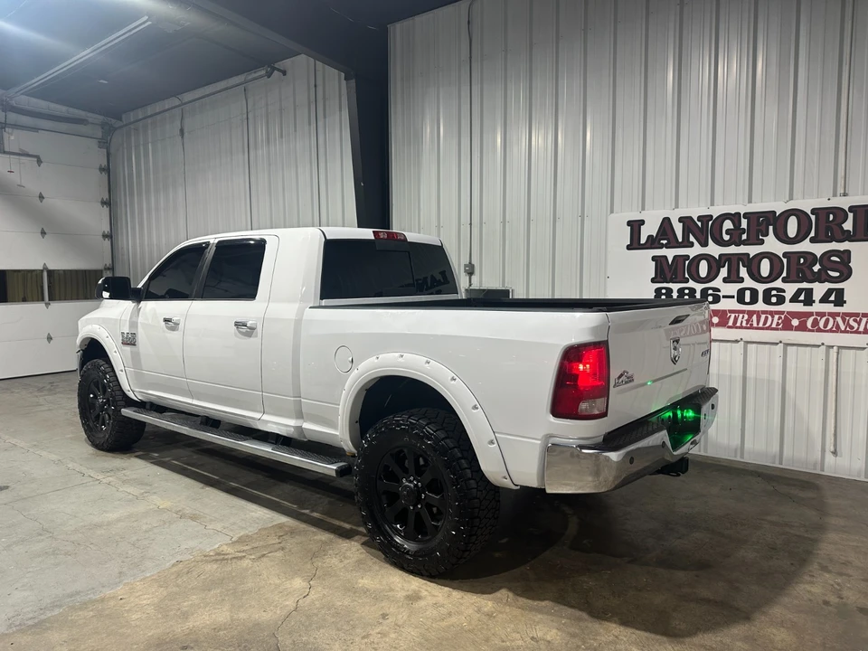 2015 Ram Heavy Duty - Image 2 of 22