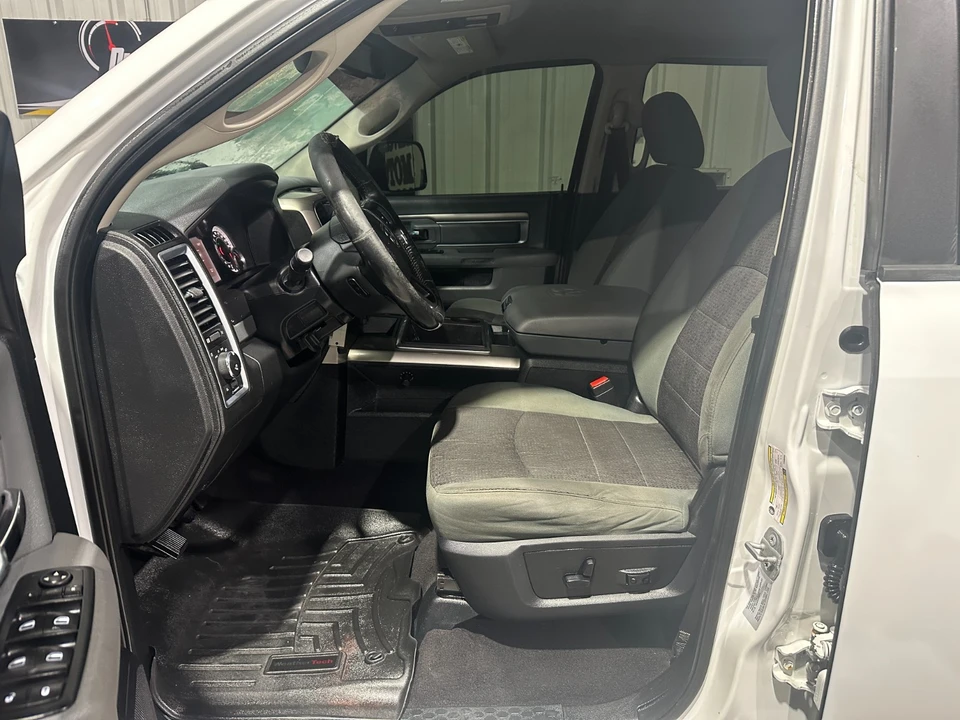 2015 Ram Heavy Duty - Image 14 of 22
