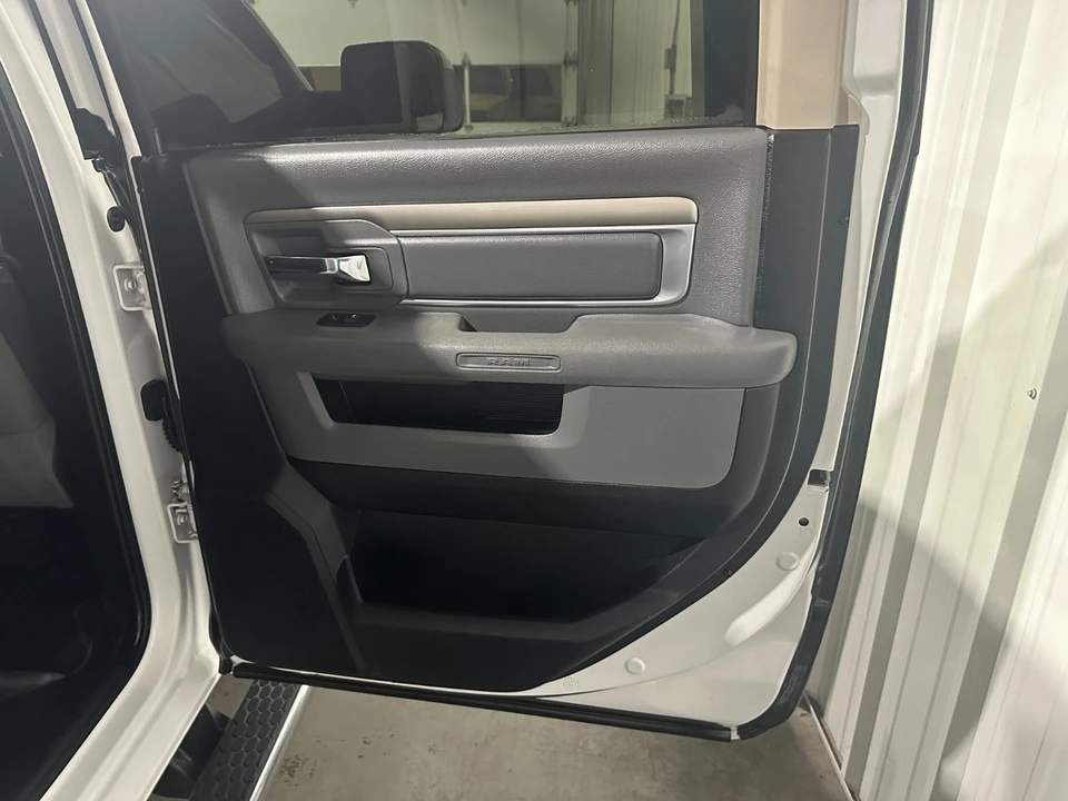 2015 Ram Heavy Duty - Image 10 of 22
