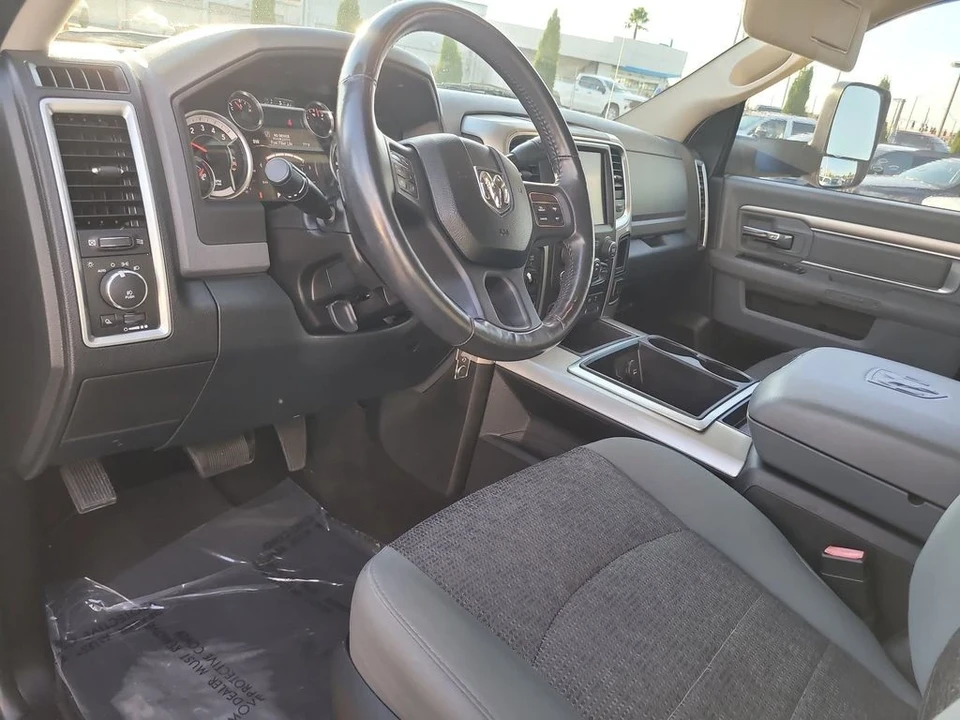 2015 Dodge Ram 4th Gen - Image 16 of 21