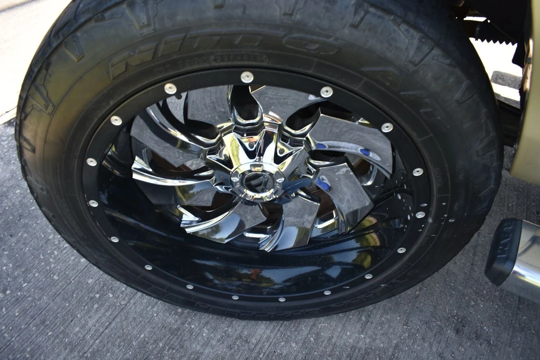 2015 Ram Heavy Duty - Image 18 of 21
