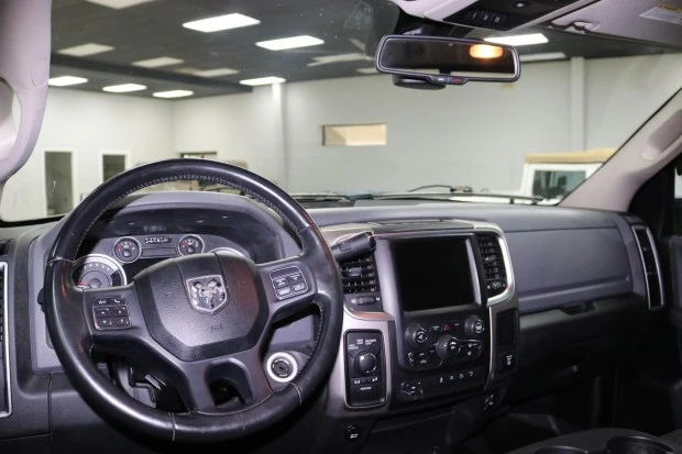 2015 Ram 2500 - Image 5 of 7