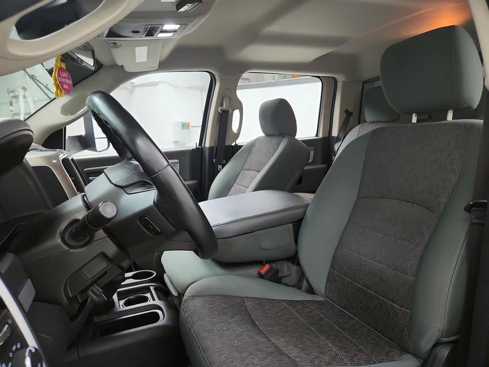 2015 Ram Heavy Duty - Image 14 of 31